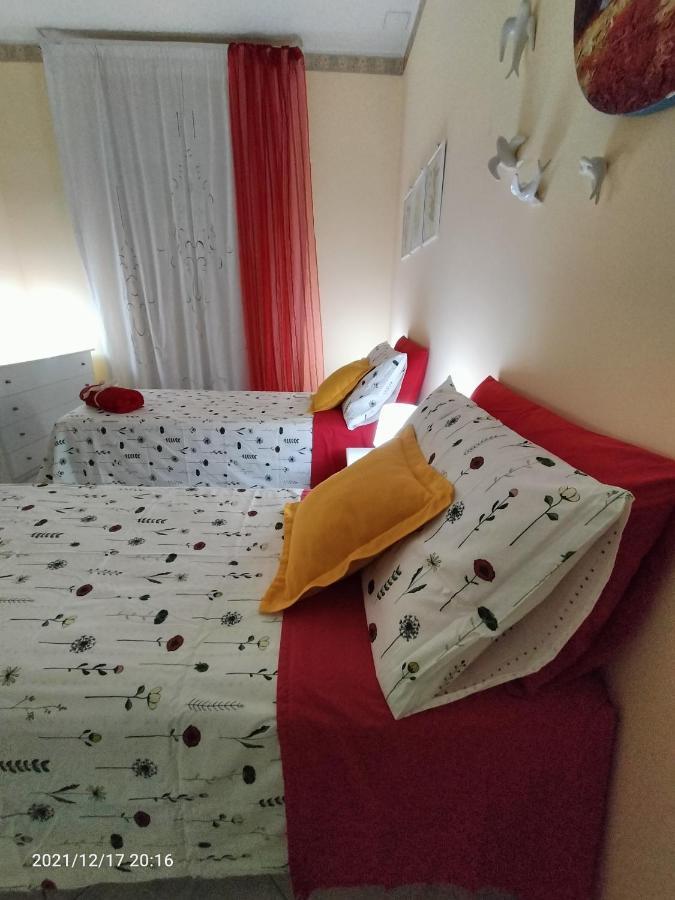 Beatrice Apartment con 1camera da letto, un soggiorno cucina e bagno Scordia Esterno foto