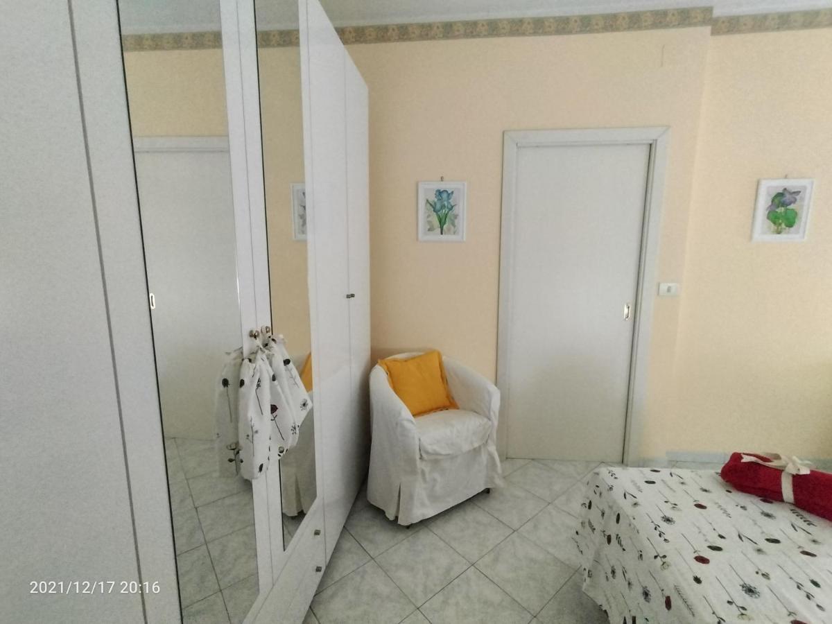 Beatrice Apartment con 1camera da letto, un soggiorno cucina e bagno Scordia Esterno foto