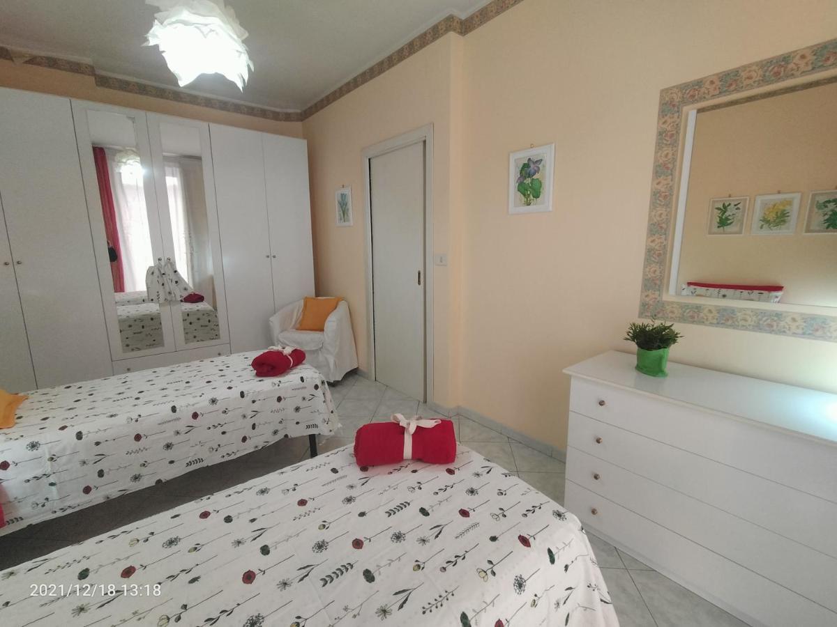Beatrice Apartment con 1camera da letto, un soggiorno cucina e bagno Scordia Esterno foto
